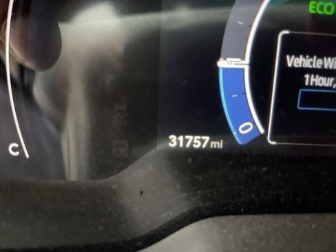 Used 2024 Toyota Corolla XSE image 14