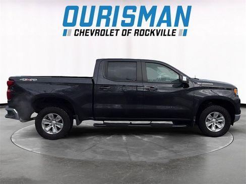 Used 2024 Chevrolet Silverado 1500 LT image 7