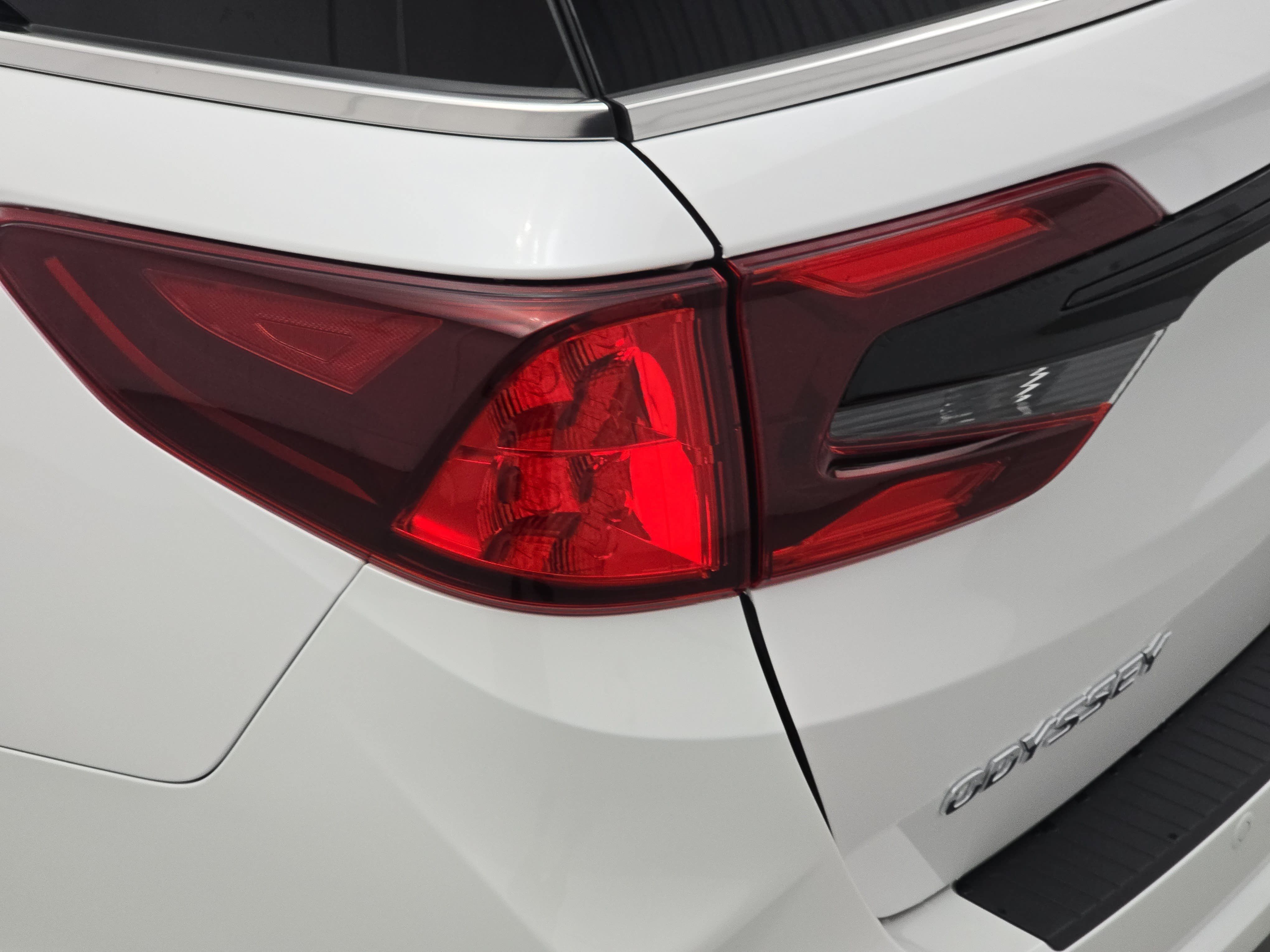 New 2027 Honda Odyssey Touring image 34
