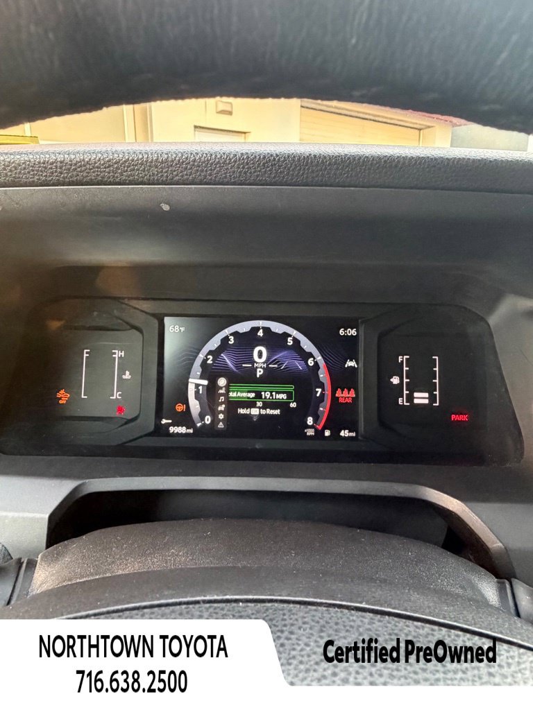 Used 2024 Toyota Tacoma SR5 AWD/4WD image 15