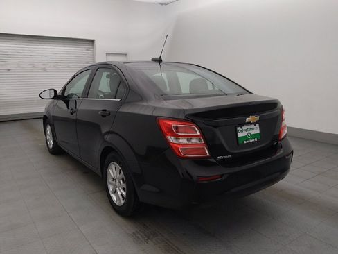 Used 2019 Chevrolet Sonic LT w/ Convenience Package image 5