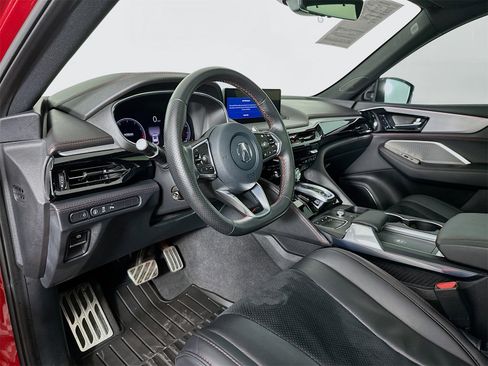 Used 2023 Acura MDX A-Spec image 9