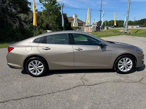 Used 2023 Chevrolet Malibu LT w/ Driver Confidence Package FWD image 6