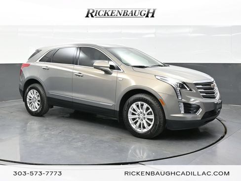 Used 2019 Cadillac XT5 AWD image 1