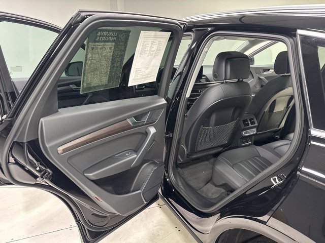 Used 2023 Audi Q5 2.0T Premium w/ Convenience Package AWD/4WD image 22