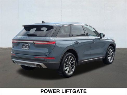 Used 2025 Lincoln Corsair FWD w/ Equipment Group 101A image 5
