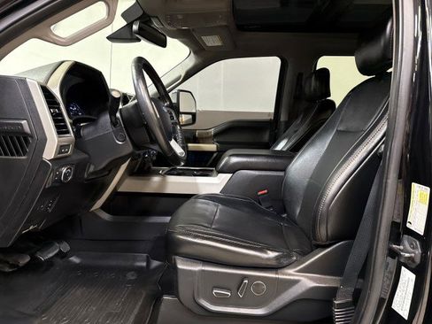 Used 2019 Ford F250 Lariat w/ Lariat Ultimate Package image 12