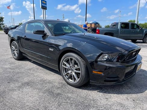 Used 2013 Ford Mustang GT Premium w/ Brembo Brake Pkg RWD image 2