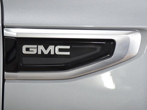 Used 2024 GMC Yukon Denali w/ Max Trailering Package AWD/4WD image 16