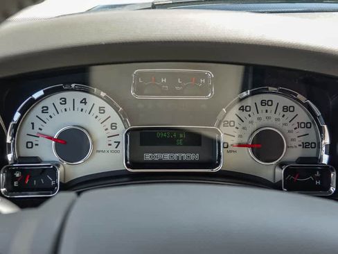 Used 2008 Ford Expedition XLT RWD image 23