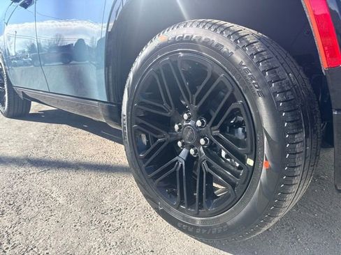 New 2026 Jeep Grand Wagoneer Limited image 8