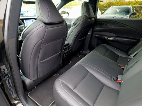 Used 2023 Lexus RX 350 F Sport image 27