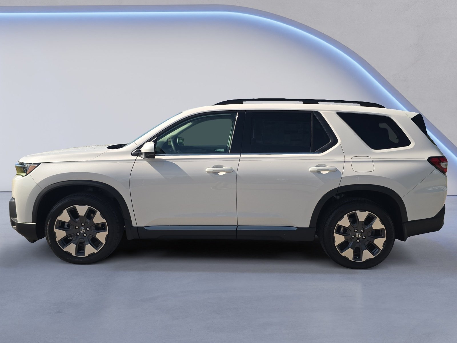 New 2026 Honda Pilot Elite image 2