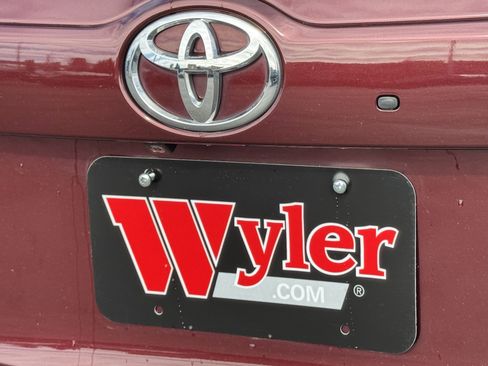 Used 2016 Toyota Highlander XLE image 48