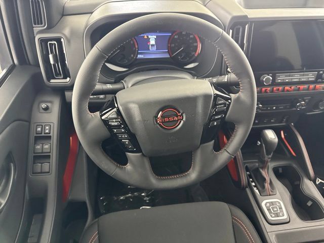 New 2026 Nissan Frontier PRO-4X w/ Tow Package AWD/4WD image 23