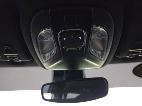 Used 2023 Jeep Compass Latitude AWD/4WD image 27