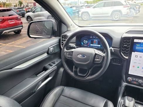 Used 2024 Ford Ranger Lariat w/ FX4 Off-Road Package AWD/4WD image 8