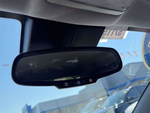 Certified 2020 Chevrolet Trax LT FWD image 29