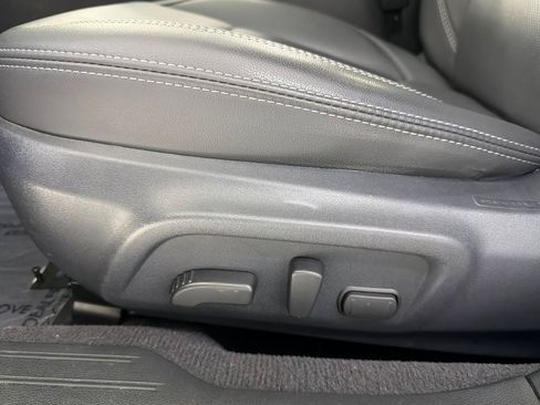 Used 2019 Subaru Outback 3.6R Limited w/ Popular Package #2 AWD/4WD image 14