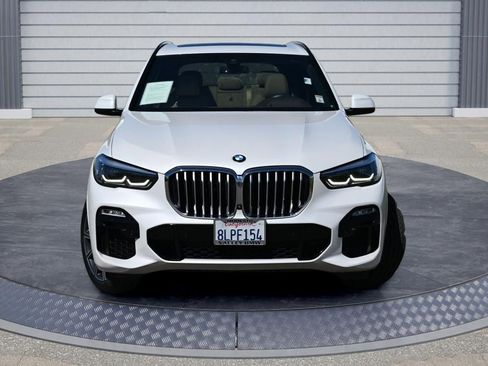 Used 2019 BMW X5 xDrive40i w/ M Sport Package image 2