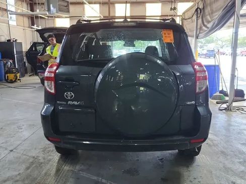 Used 2010 Toyota RAV4 4WD image 4