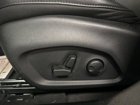 Used 2022 Jeep Compass Latitude image 21