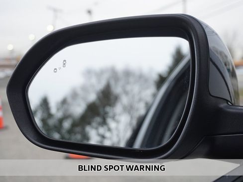 Used 2024 Kia Seltos S image 5