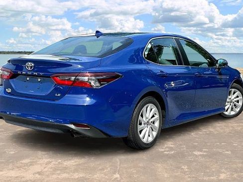 Used 2023 Toyota Camry LE image 6