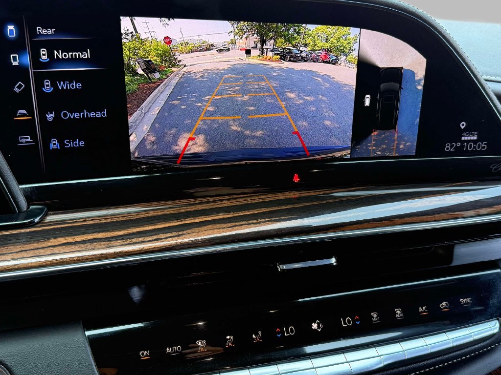 Used 2023 Cadillac Escalade ESV Luxury AWD/4WD image 35