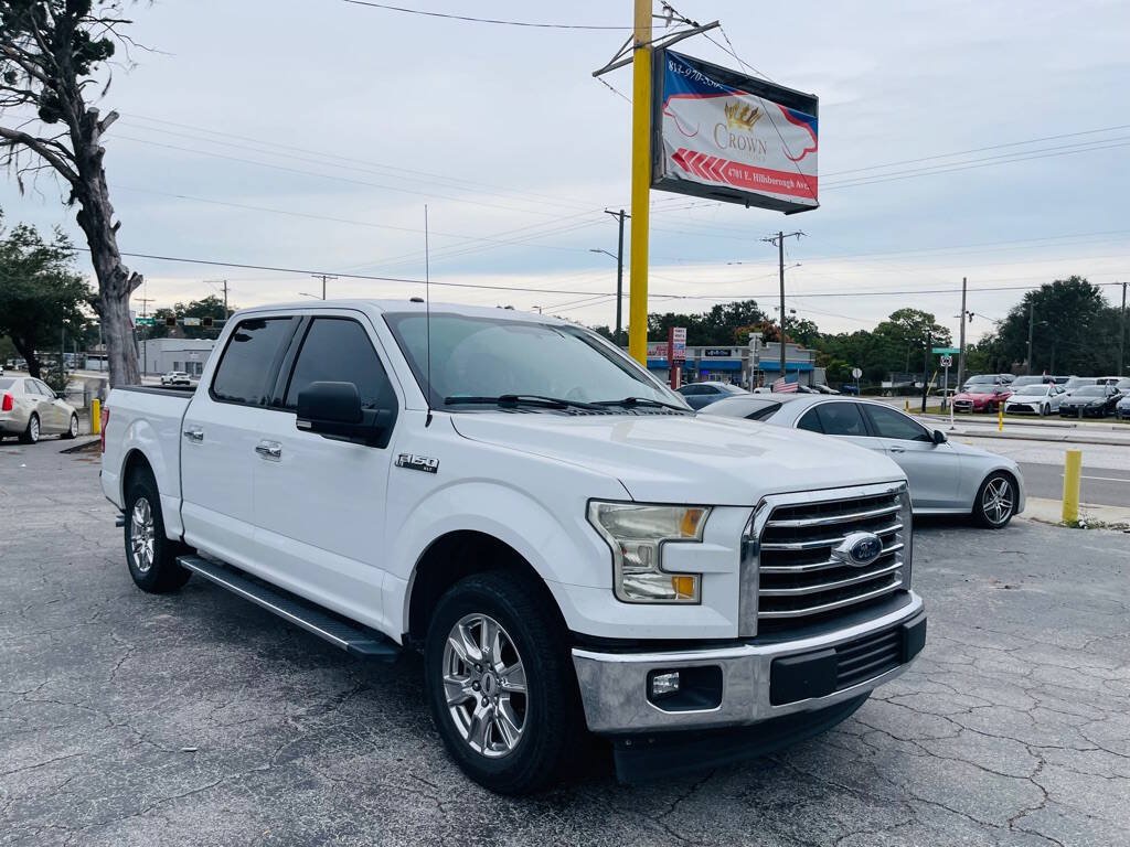Used 2017 Ford F150 XLT w/ Equipment Group 302A Luxury RWD image 2