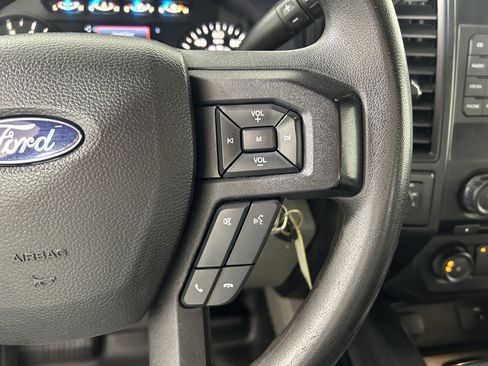 Used 2016 Ford F150 XL w/ Equipment Group 101A Mid AWD/4WD image 15