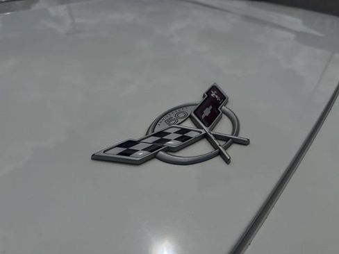Used 2003 Chevrolet Corvette Convertible RWD image 28