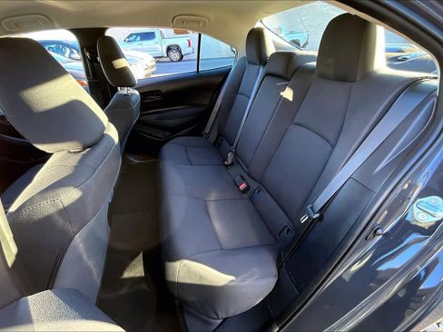 Used 2025 Toyota Corolla LE image 18