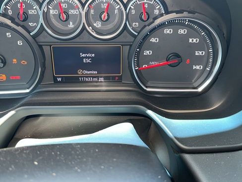 Used 2021 Chevrolet Tahoe Z71 w/ Z71 Signature Package AWD/4WD image 23