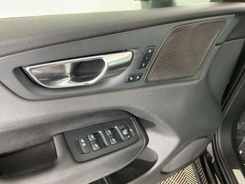 Used 2021 Volvo XC60 T6 Inscription w/ Advanced Package image 13