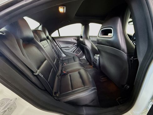 Used 2016 Mercedes-Benz CLA 250 image 27