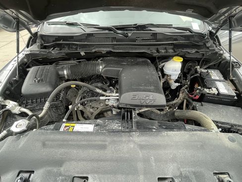 Used 2024 RAM 1500 Classic SLT image 24