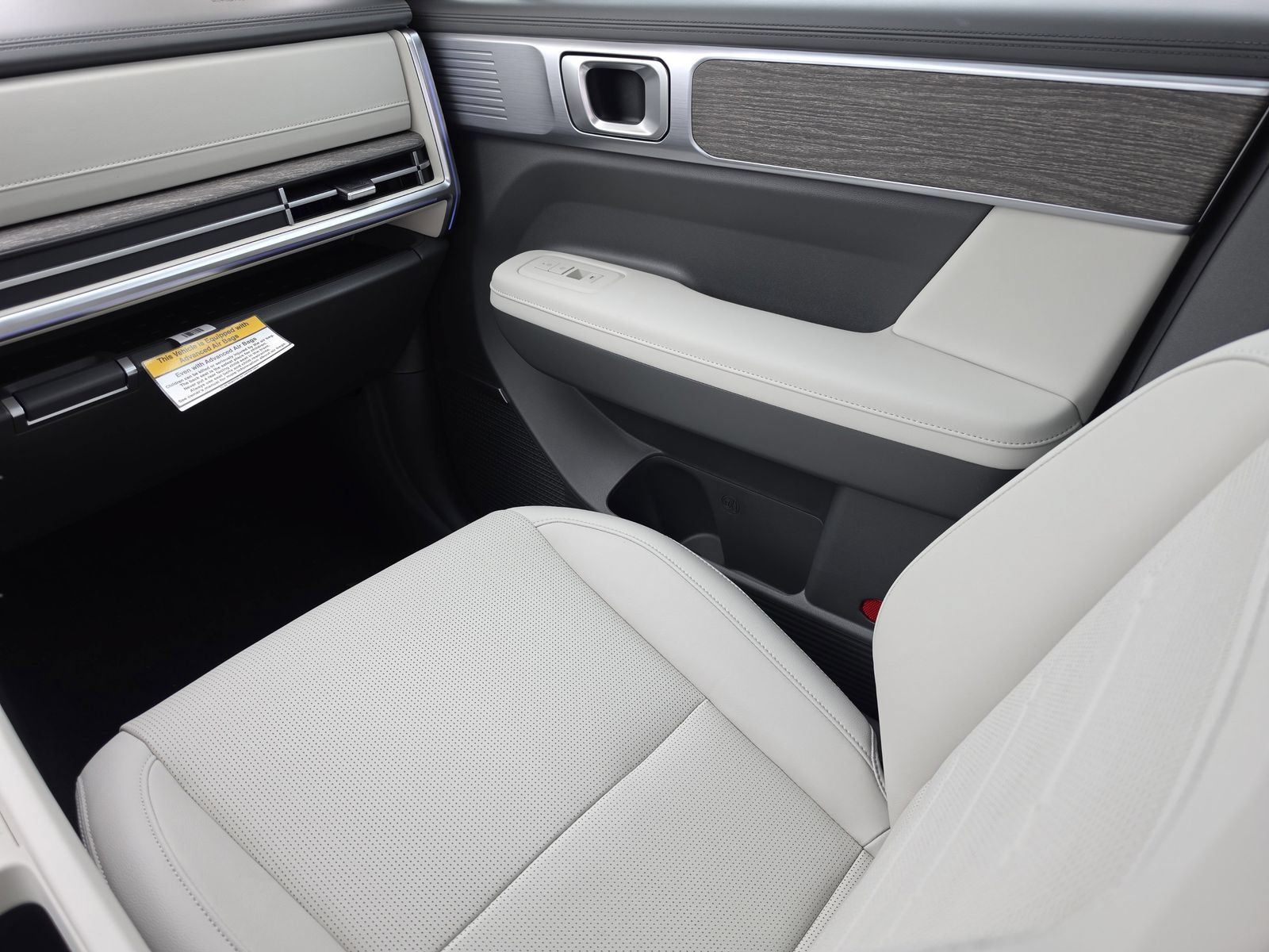 New 2026 Hyundai Santa Fe Limited FWD image 25
