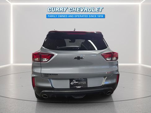 Used 2023 Chevrolet TrailBlazer RS w/ Sun and Liftgate Package image 11