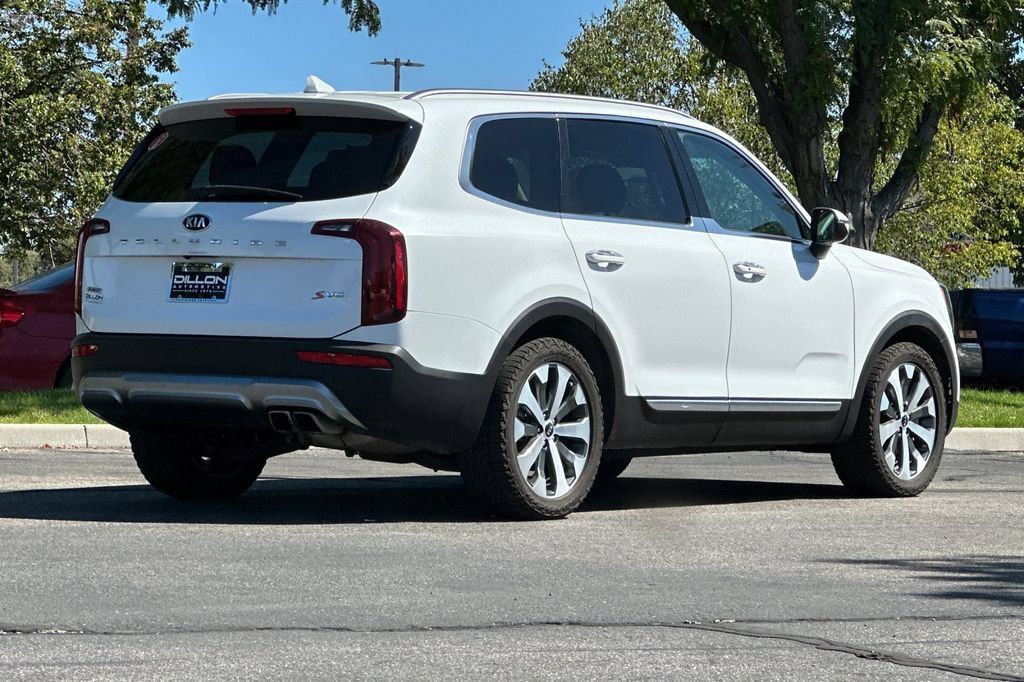 Used 2020 Kia Telluride S w/ S 8 Passenger Seating Package AWD/4WD image 6