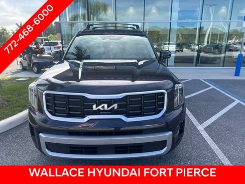 Used 2025 Kia Telluride S FWD image 2