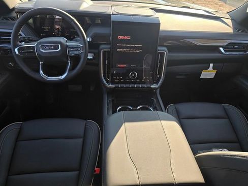 New 2026 GMC Yukon XL Elevation image 14