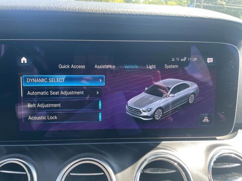 Used 2023 Mercedes-Benz E 350 E 350 4MATIC AWD 4dr Sedan image 40