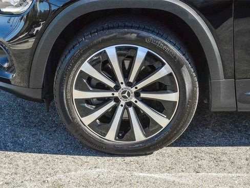 Used 2021 Mercedes-Benz GLB 250 image 10