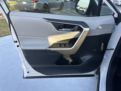 Certified 2024 Toyota RAV4 XLE image 14