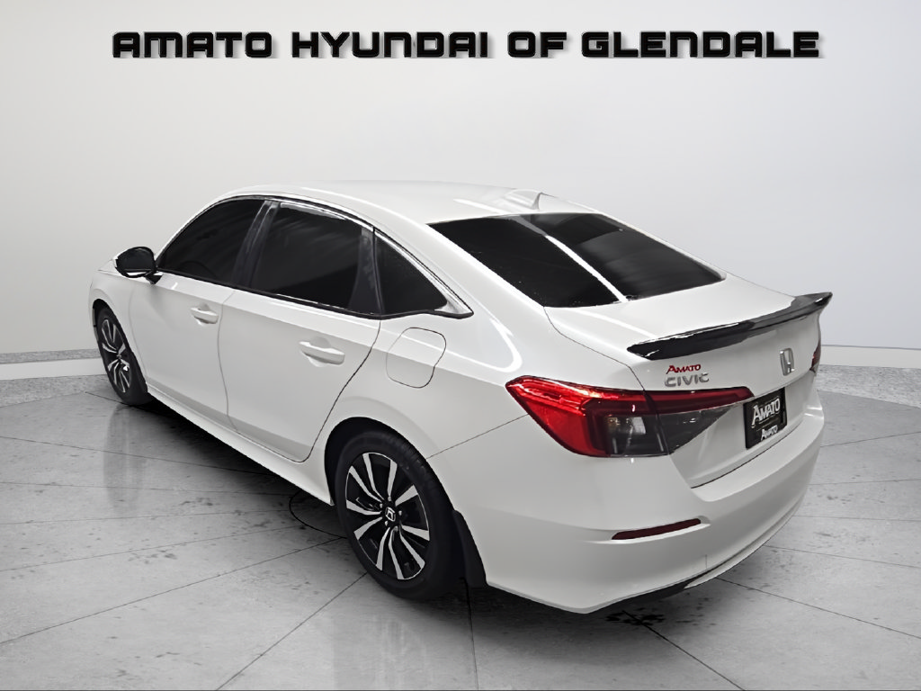 Used 2022 Honda Civic EX image 4