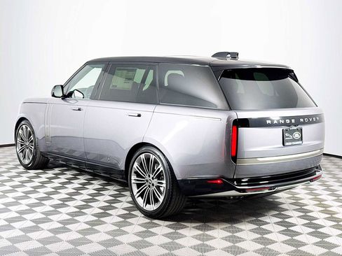 New 2025 Land Rover Range Rover Long Wheelbase SE image 7