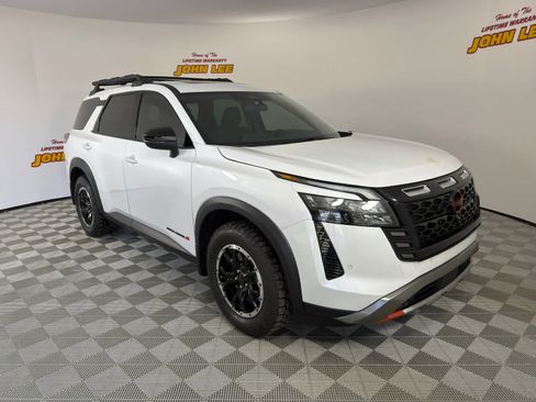 New 2026 Nissan Pathfinder Rock Creek w/ Rock Creek Premium Package AWD/4WD image 8