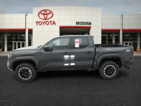 New 2026 Toyota Tacoma TRD Off-Road w/ TRD Off Road Premium Package AWD/4WD image 9
