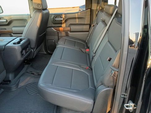 Used 2021 Chevrolet Silverado 1500 LT Trail Boss w/ LT Trail Boss Premium Package AWD/4WD image 13
